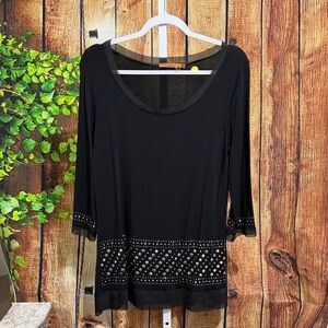 🚨(Must Bundle 3) Belldini Embellished Blouse Size L